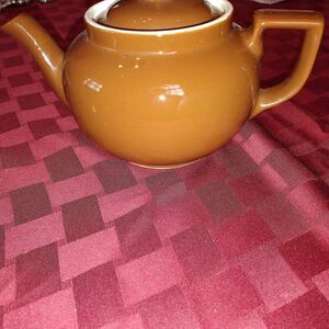 🙂Vintage Brown Hall Pottery Teapot